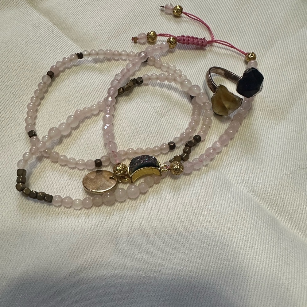 Genuine rose quartz bracelet set with ring